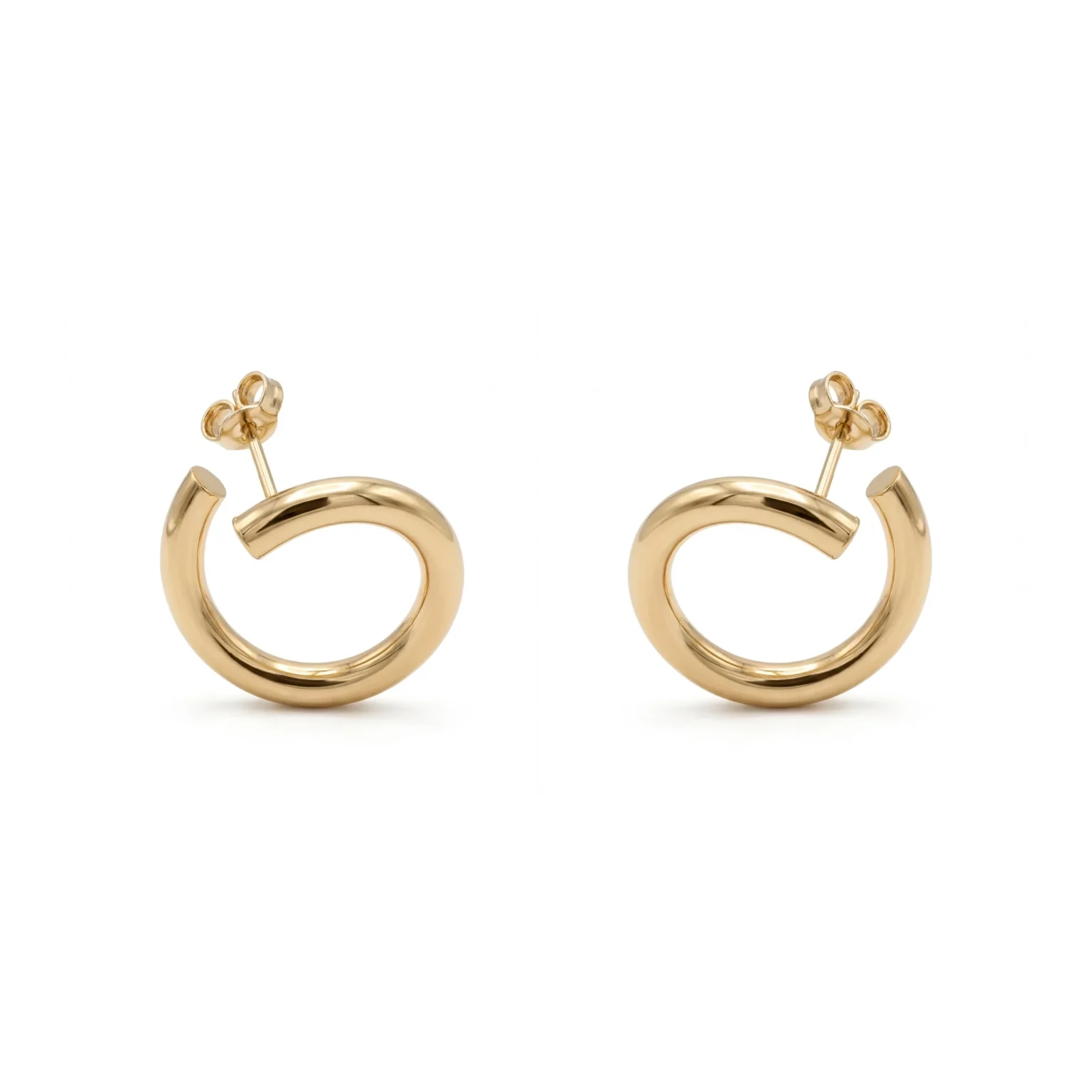 گوشواره پریا